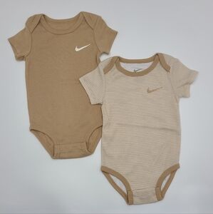 NEW Nike baby boy bodysuits size 9 months